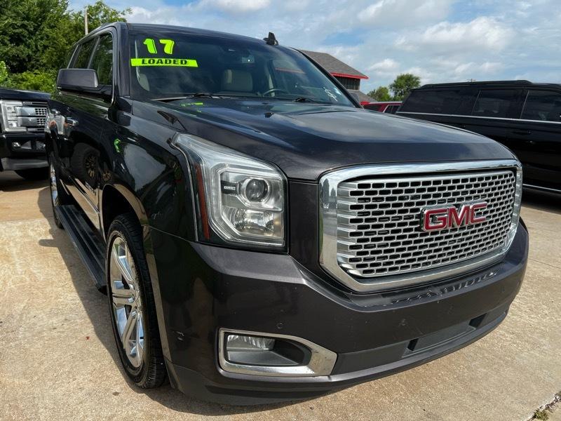 GMC Yukon Denali 4WD 2017