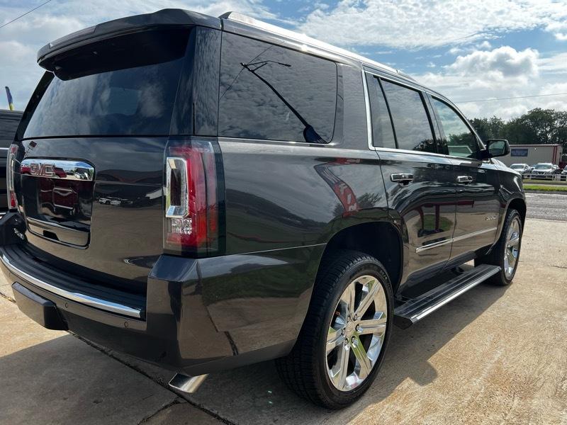 GMC Yukon Denali 4WD 2017