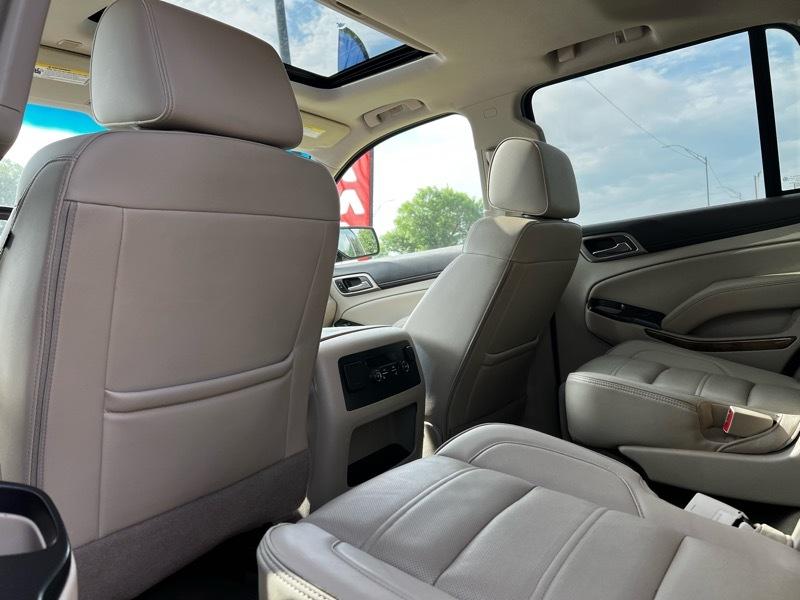 GMC Yukon Denali 4WD 2017