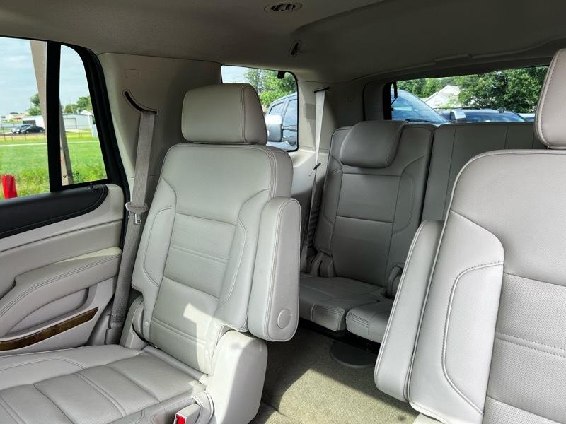 GMC Yukon Denali 4WD 2017