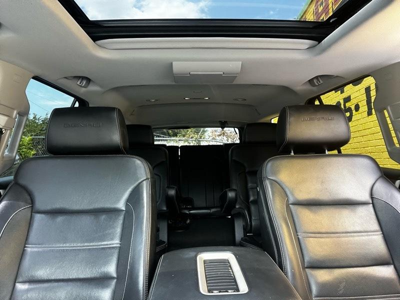 GMC Yukon Denali 2WD 2017