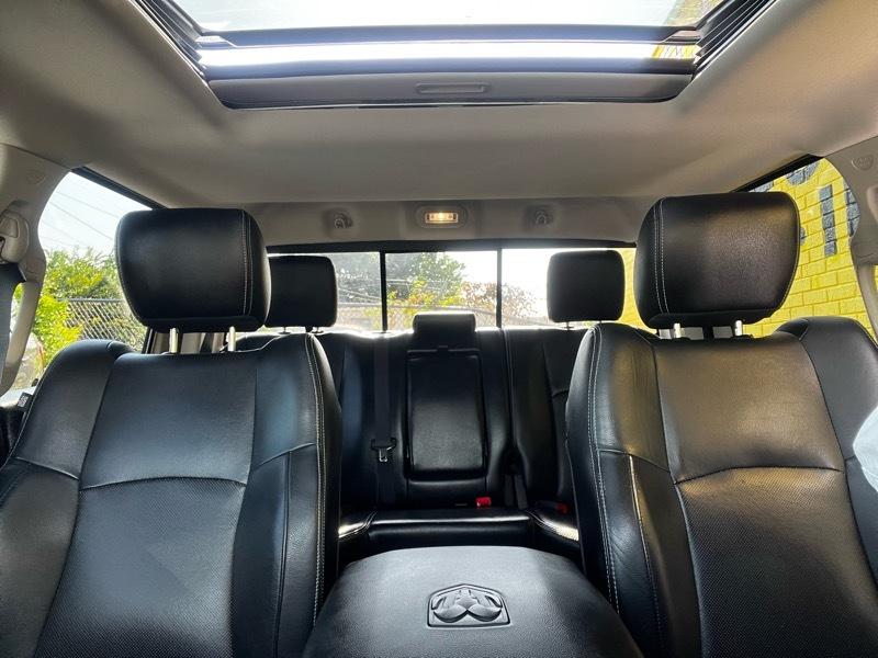 RAM 1500 Sport 4x4 Crew Cab 5'7" Box 2017