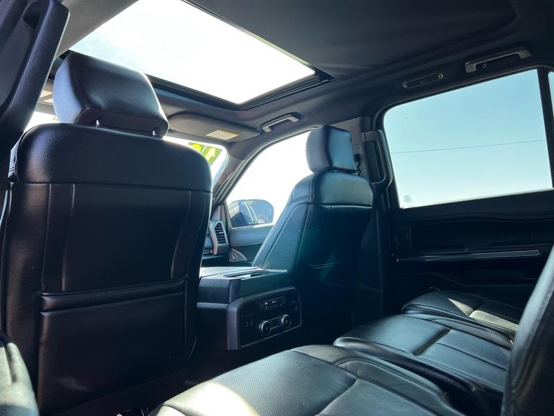 Ford Expedition 119" XLT 2018