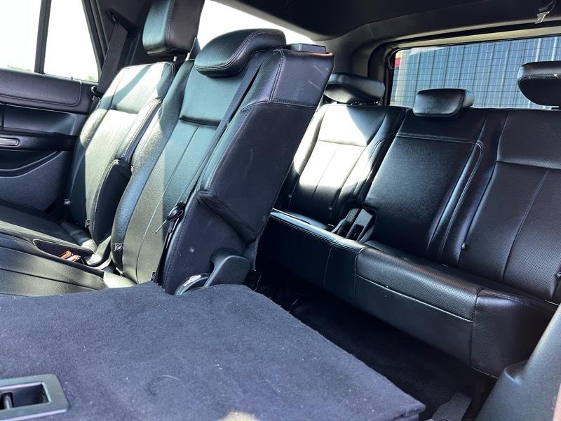 Ford Expedition 119" XLT 2018
