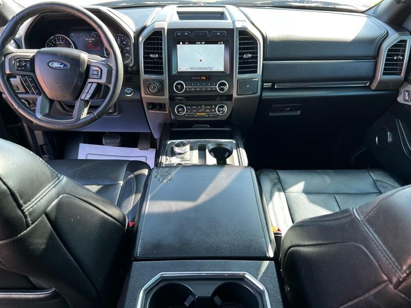 Ford Expedition 119" XLT 2018