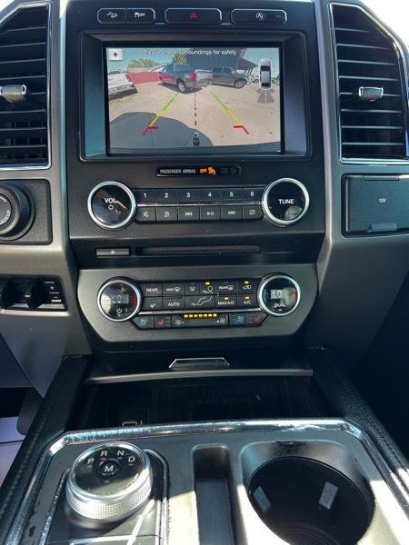 Ford Expedition 119" XLT 2018