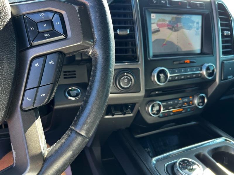 Ford Expedition 119" XLT 2018