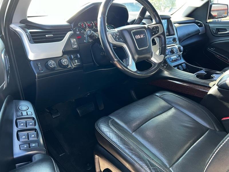 GMC Yukon XL 1500 4WD SLT 2018