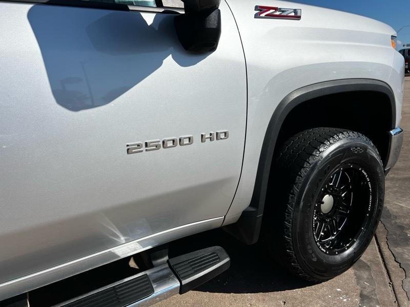 Chevrolet Silverado 2500HD 4WD Crew Cab 153.7" LT 2022