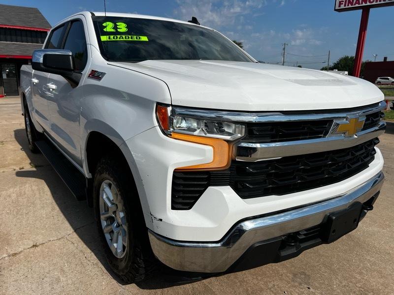 Chevrolet Silverado 1500 Crew Cab Crew Cab 143.5" WB 4WD Z71 2023
