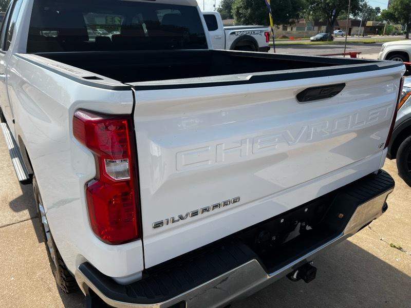 Chevrolet Silverado 1500 Crew Cab Crew Cab 143.5" WB 4WD Z71 2023