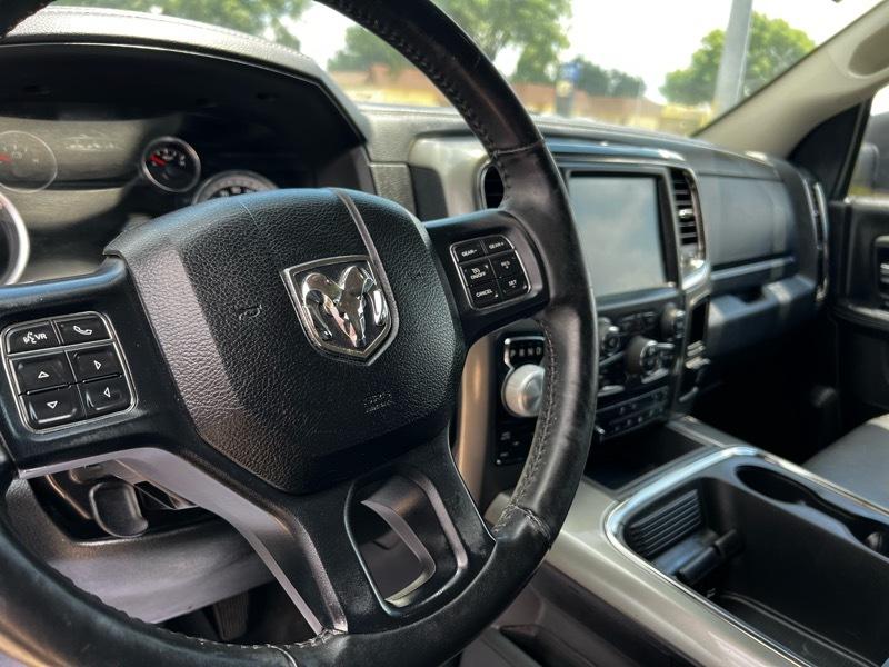RAM 1500 Classic Crew Cab 4WD 2017