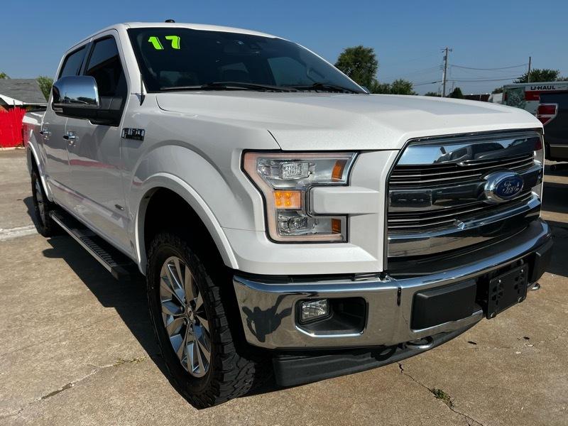Ford F-150 SuperCrew Crew Cab 139" Lariat 2017