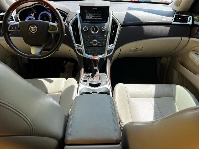 Cadillac SRX Luxury Collection 2010