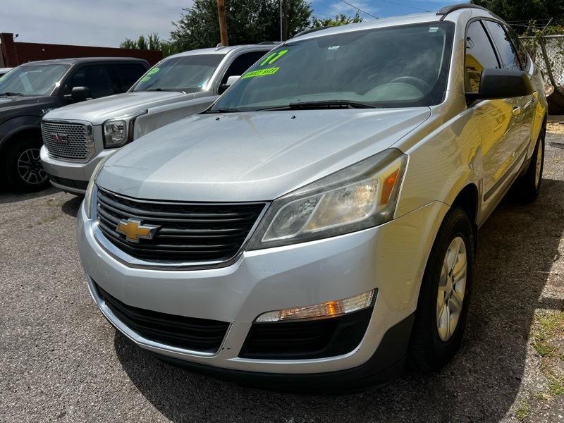 Chevrolet Traverse LS FWD w/PDC 2017