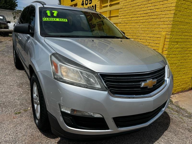 Chevrolet Traverse LS FWD w/PDC 2017