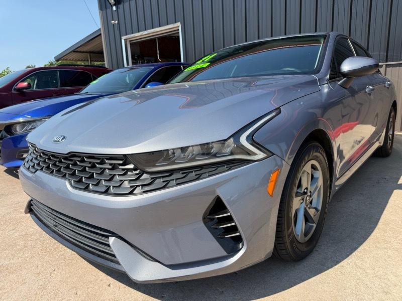 Kia K5 LXS 2021