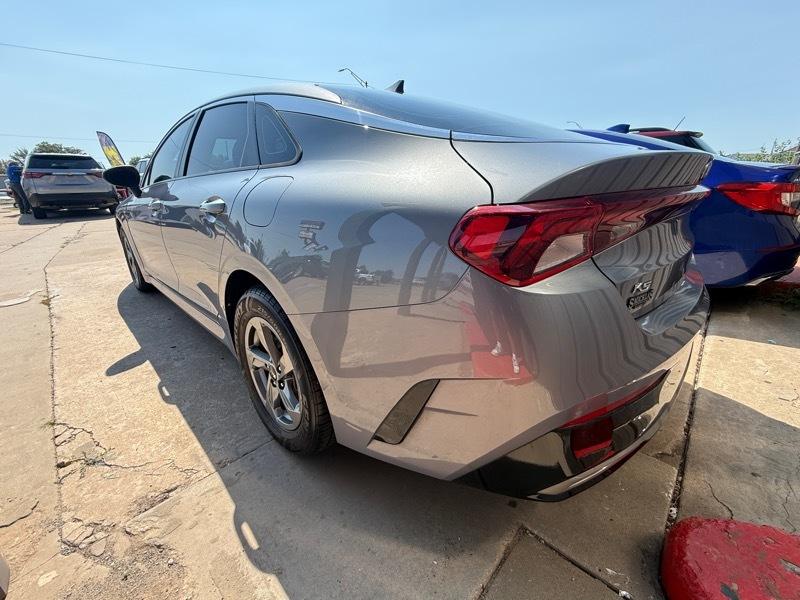 Kia K5 LXS 2021