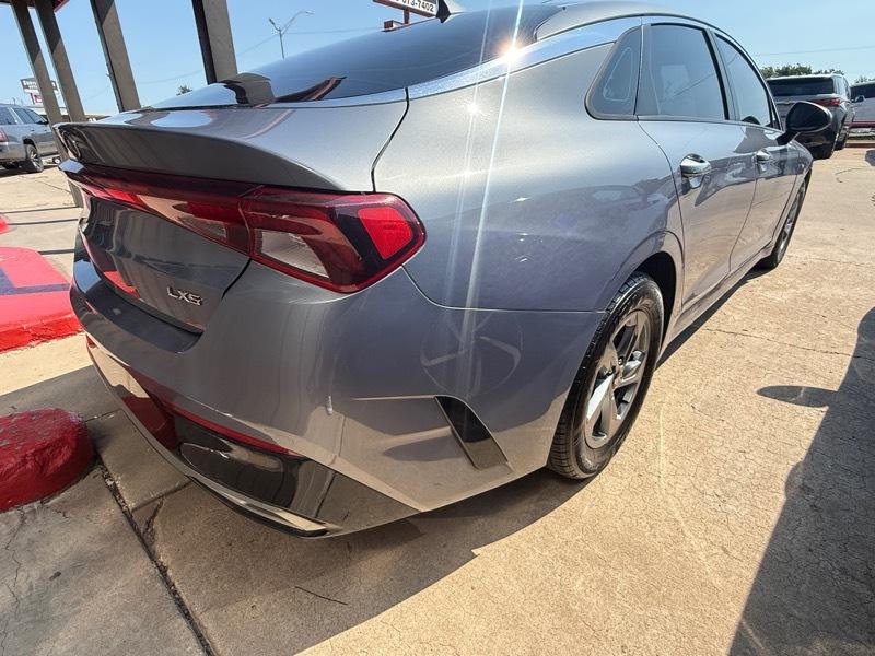 Kia K5 LXS 2021