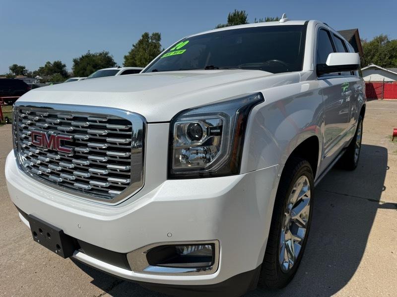GMC Yukon Denali 4WD 2020
