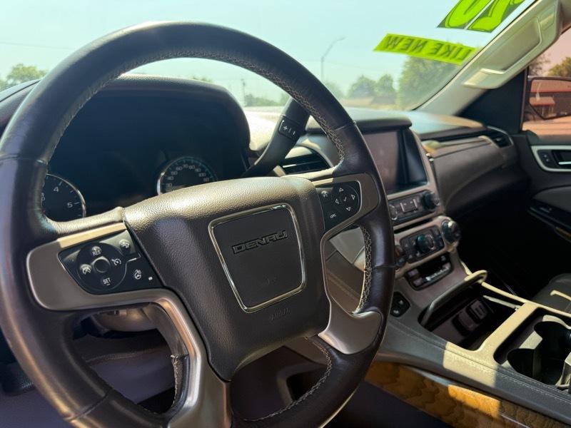 GMC Yukon Denali 4WD 2020