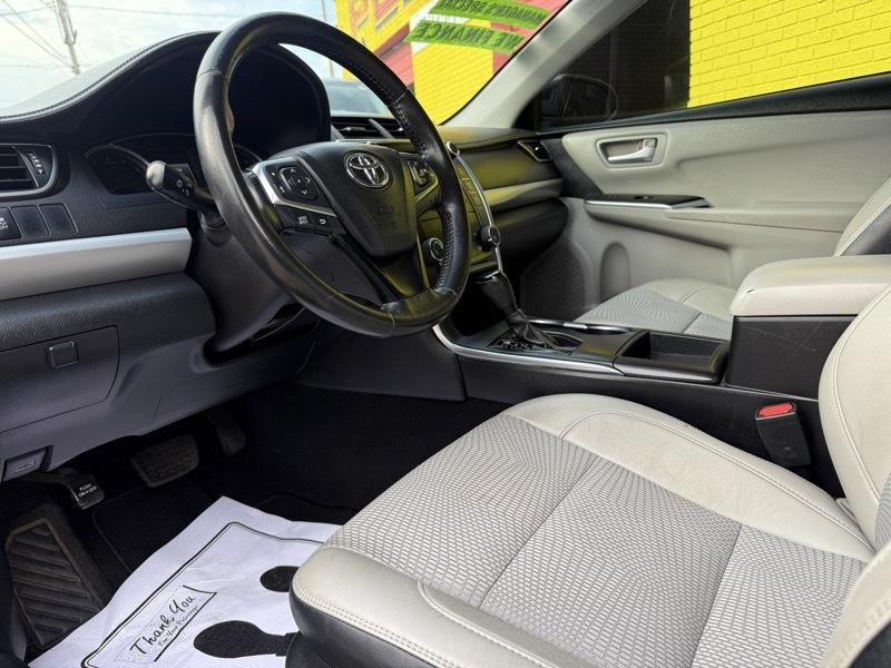 Toyota Camry XLE 2016