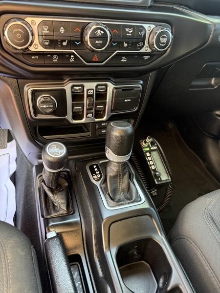 Jeep Gladiator Sport 2022