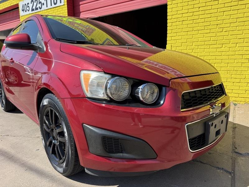 Chevrolet Sonic LT Auto 5-Door 2015