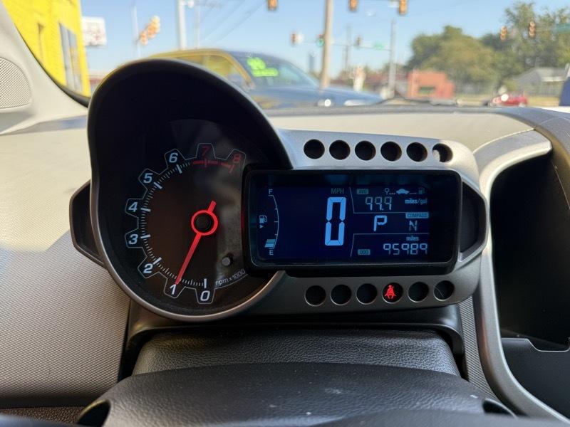 Chevrolet Sonic LT Auto 5-Door 2015