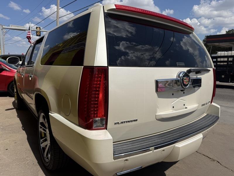 Cadillac Escalade ESV AWD Platinum 2013