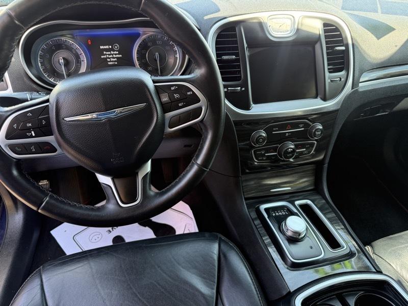 Chrysler 300 Limited AWD 2017