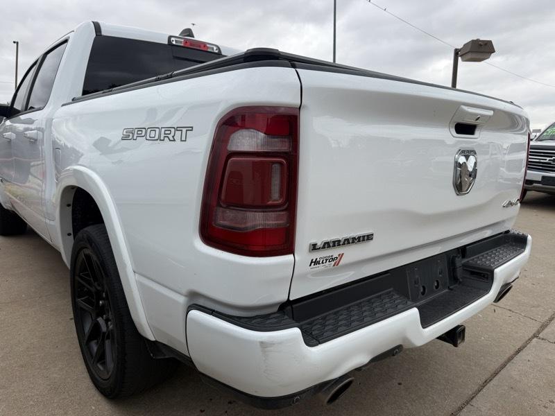 RAM 1500 Laramie Crew Cab SWB 4WD 2022