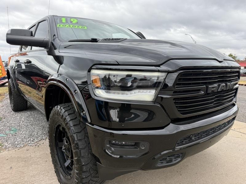 RAM 1500 Laramie Crew Cab SWB 4WD 2019