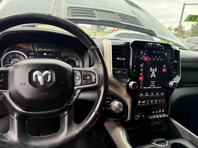 RAM 1500 Laramie Crew Cab SWB 4WD 2019
