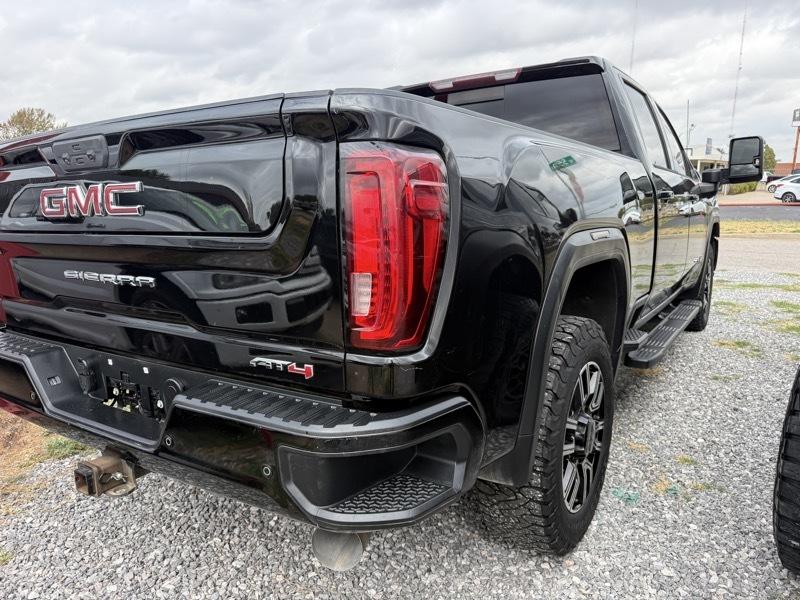 GMC Sierra 2500HD AT4 Crew Cab Long Box 4WD 2020