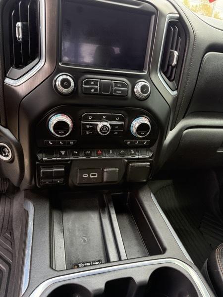 GMC Sierra 2500HD AT4 Crew Cab Long Box 4WD 2020