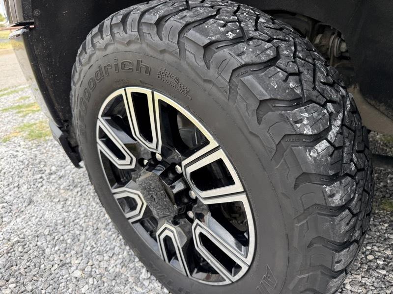 GMC Sierra 2500HD AT4 Crew Cab Long Box 4WD 2020
