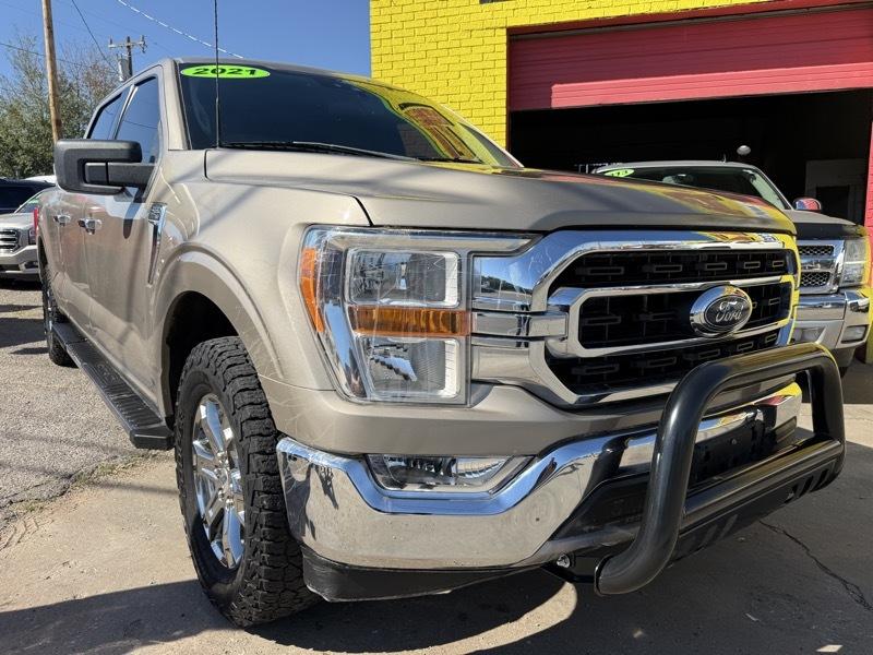Ford F-150 4WD SuperCrew 157" XLT 2021