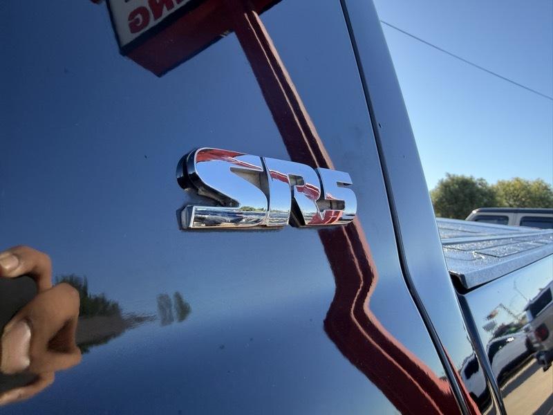 Toyota Tundra SR5 5.7L V8 FFV CrewMax 4WD 2016