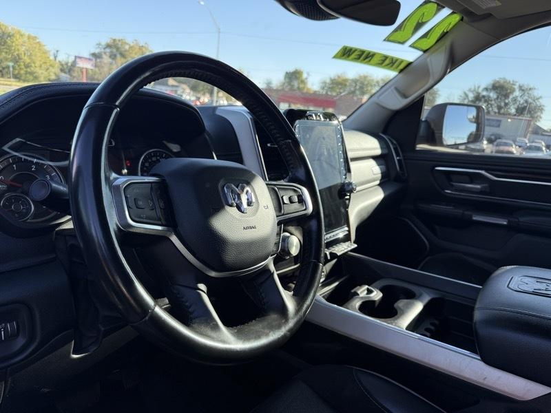 RAM 1500 Laramie Crew Cab SWB 2WD 2022