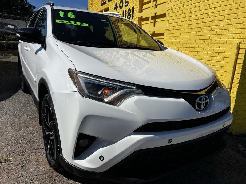 Toyota RAV4 AWD 4dr SE (Natl) 2016