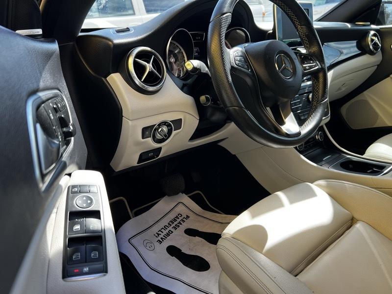 Mercedes-Benz CLA-Class CLA250 2016