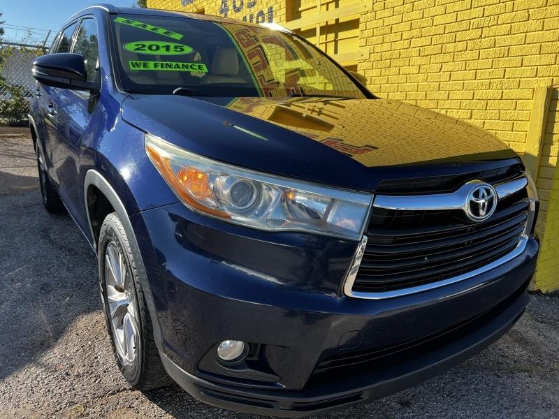 Toyota Highlander XLE FWD V6 2015