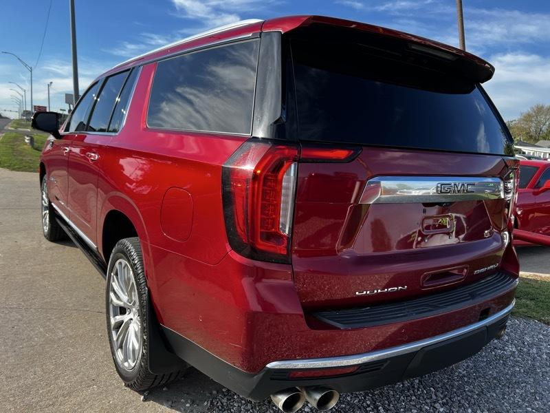 GMC Yukon XL 1500 Denali 4D SUV 4WD 2023