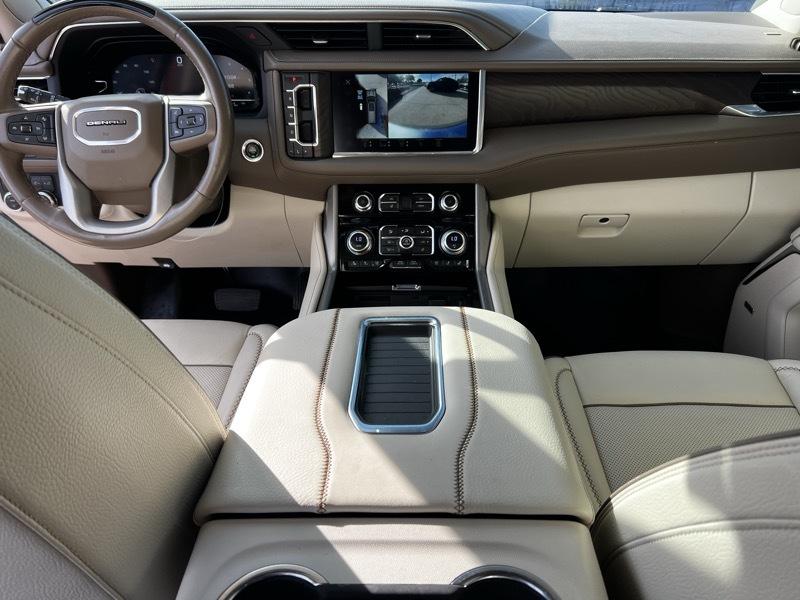 GMC Yukon XL 1500 Denali 4D SUV 4WD 2023