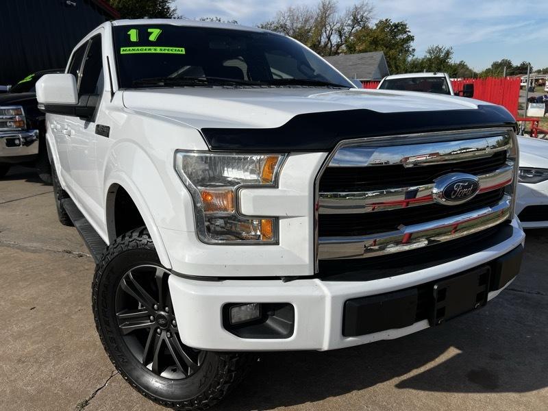 Ford F-150 4WD SuperCab 163" Lariat 2017