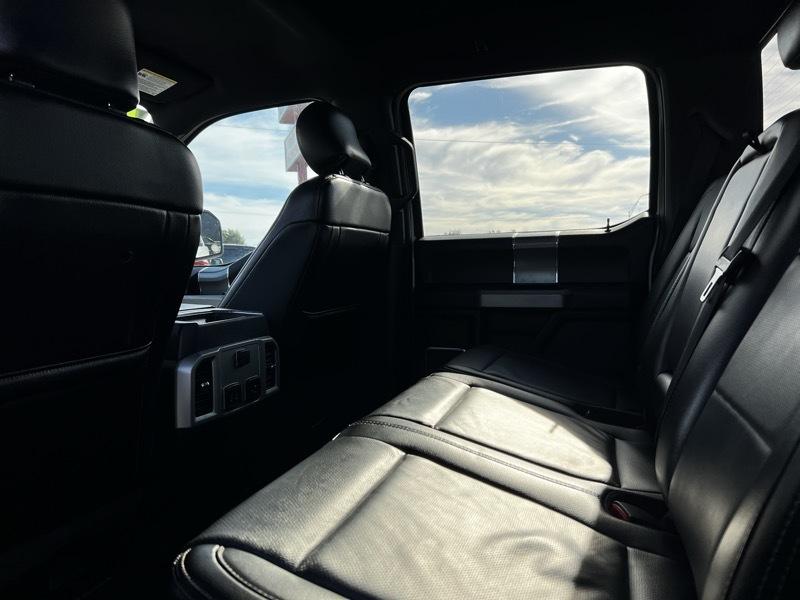 Ford F-150 4WD SuperCab 163" Lariat 2017