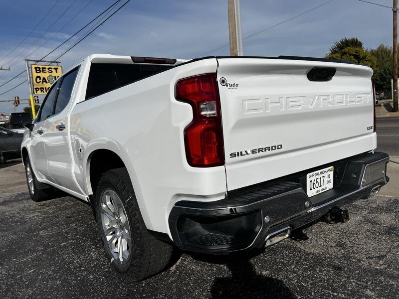 Chevrolet Silverado 1500HD Crew Cab 156.0" WB 4WD LT 2024