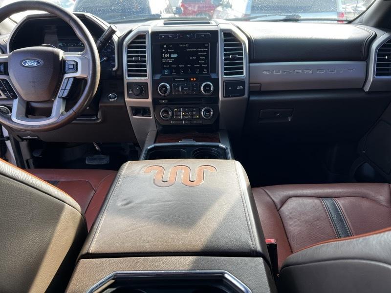 Ford F-250 HD Crew Cab 4dr 152.2" WB 4WD 2018