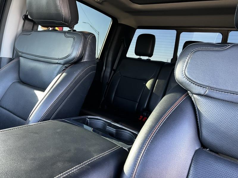 Ford F-250 SD FX4 Crew Cab 4WD 2023